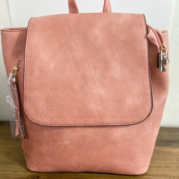 Flapover Backpack - Picture 4 of 5